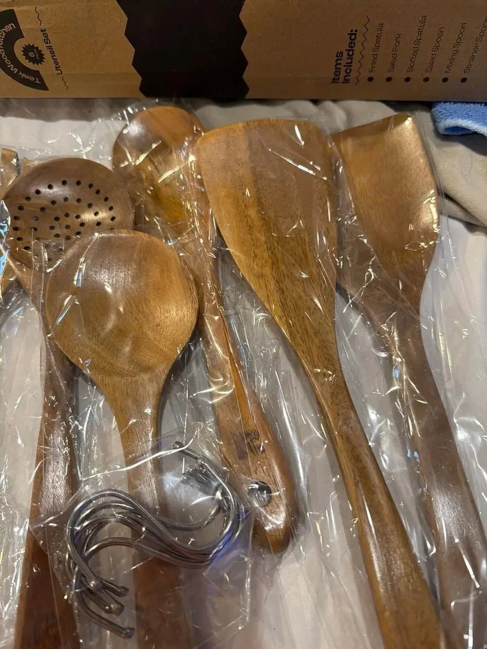 Riveira Premium 6-Piece‎ Teak Wood Kitchen Utensil Set with S-Hooks